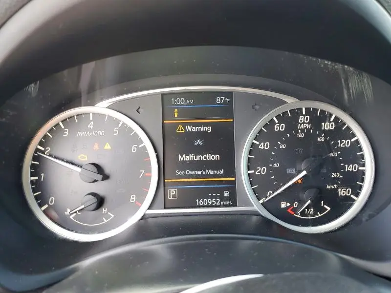 2019 NISSAN SENTRA SR  