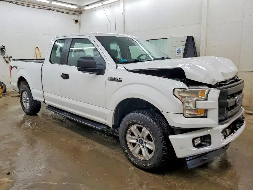 2017 FORD F150 SUPER CAB  