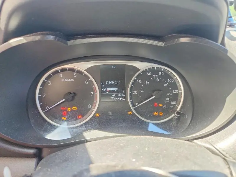 2020 NISSAN VERSA S  