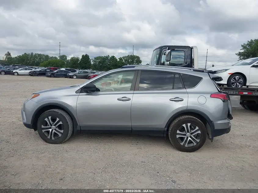 2018 TOYOTA RAV4 LE
