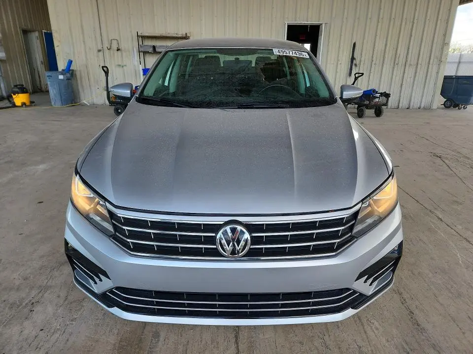 2016 VOLKSWAGEN PASSAT S  