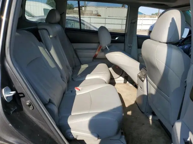 2010 TOYOTA HIGHLANDER LIMITED  