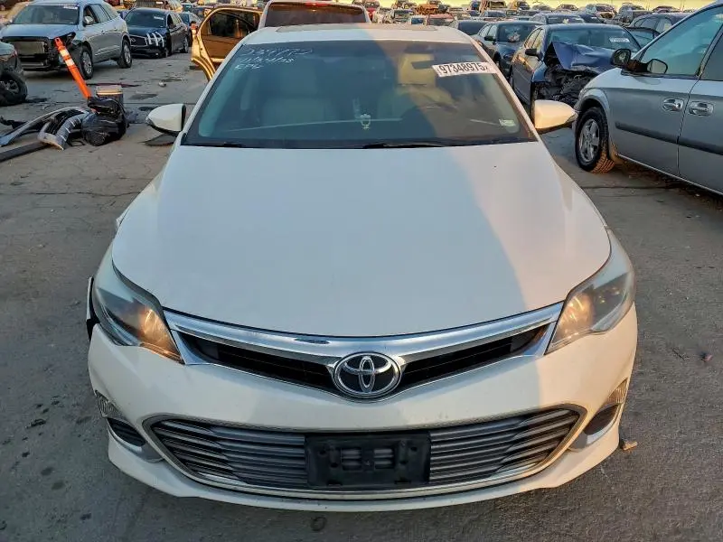 2015 TOYOTA AVALON XLE  