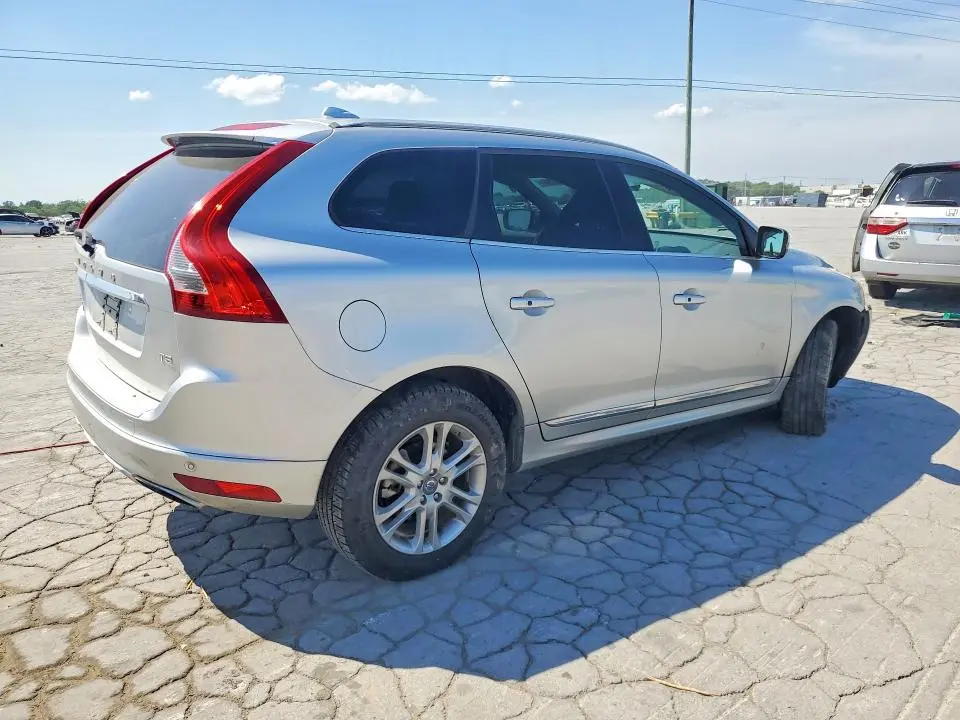 2015 VOLVO XC60 T5 PREMIER  