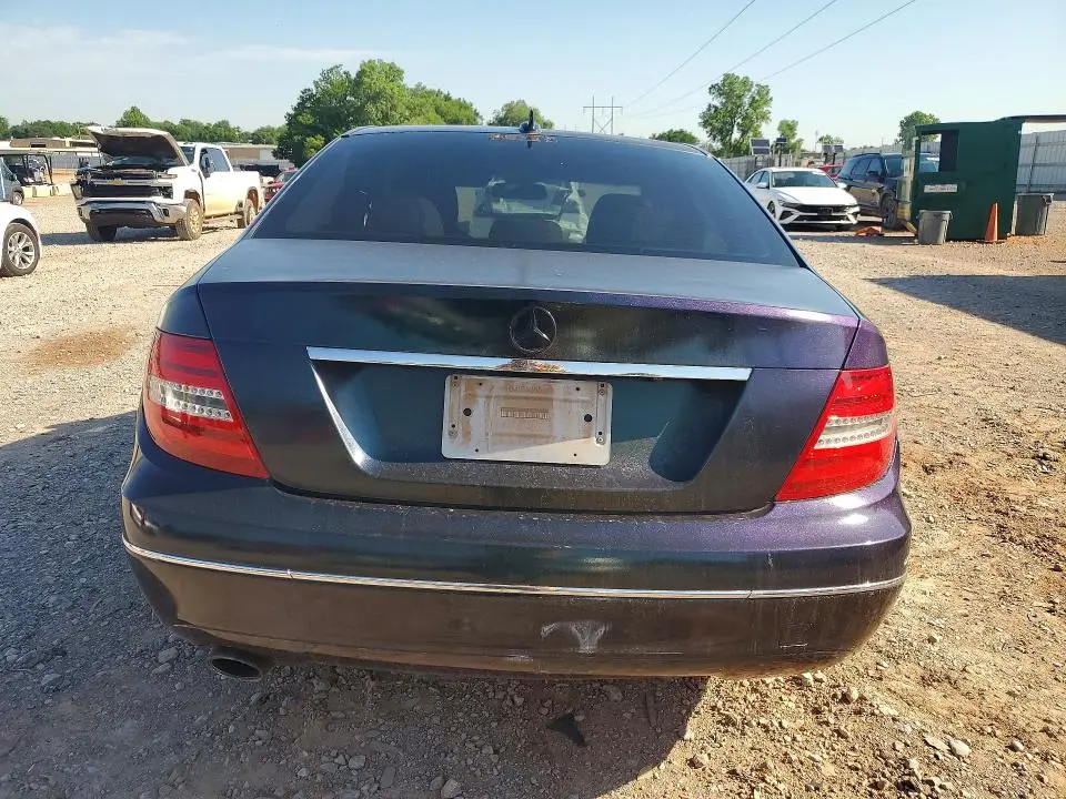 2012 MERCEDES-BENZ C 250  