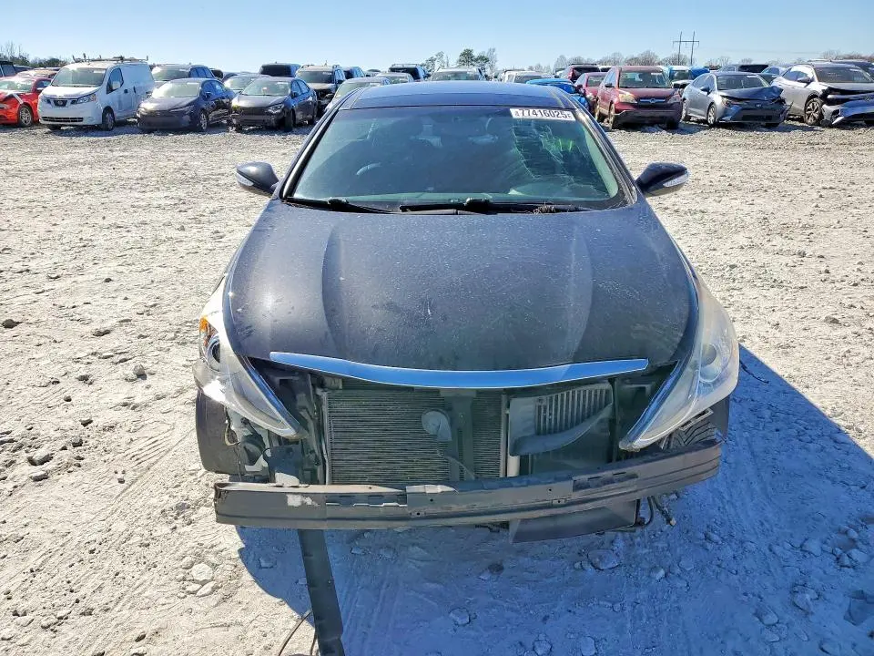 2013 HYUNDAI SONATA SE  