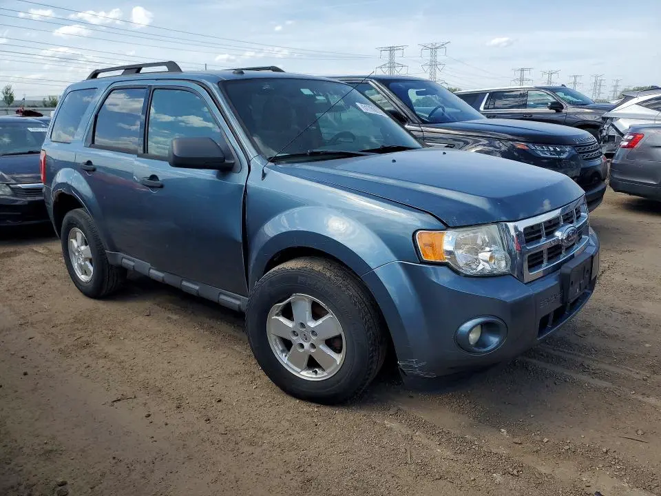 2012 FORD ESCAPE XLT  