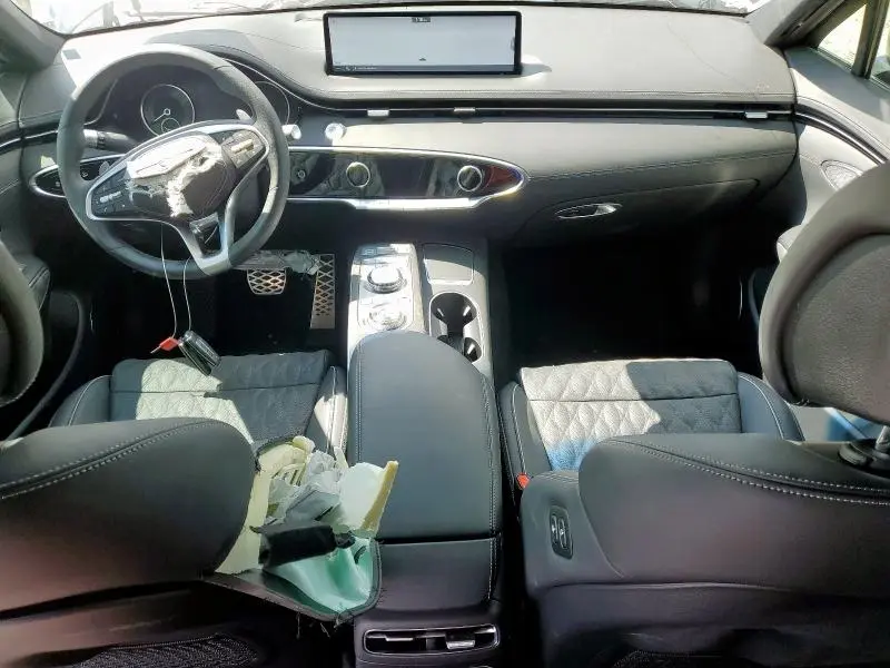 2025 GENESIS GV70 BASE  