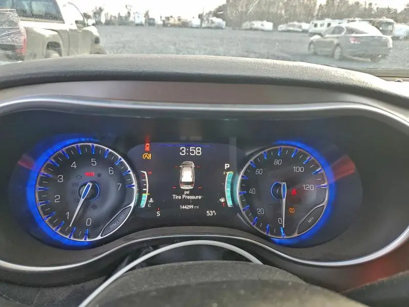 2019 CHRYSLER PACIFICA LIMITED  