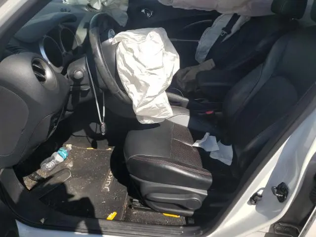 2013 NISSAN JUKE S  