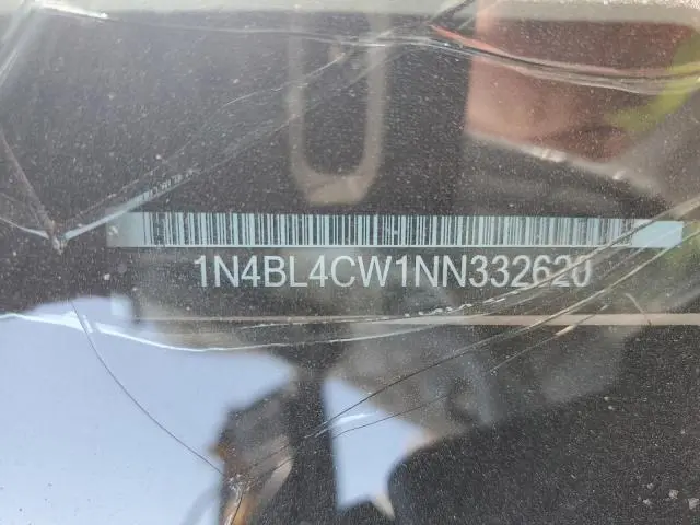 2022 NISSAN ALTIMA SR  