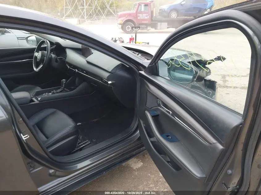 2021 MAZDA MAZDA3 PREFERRED