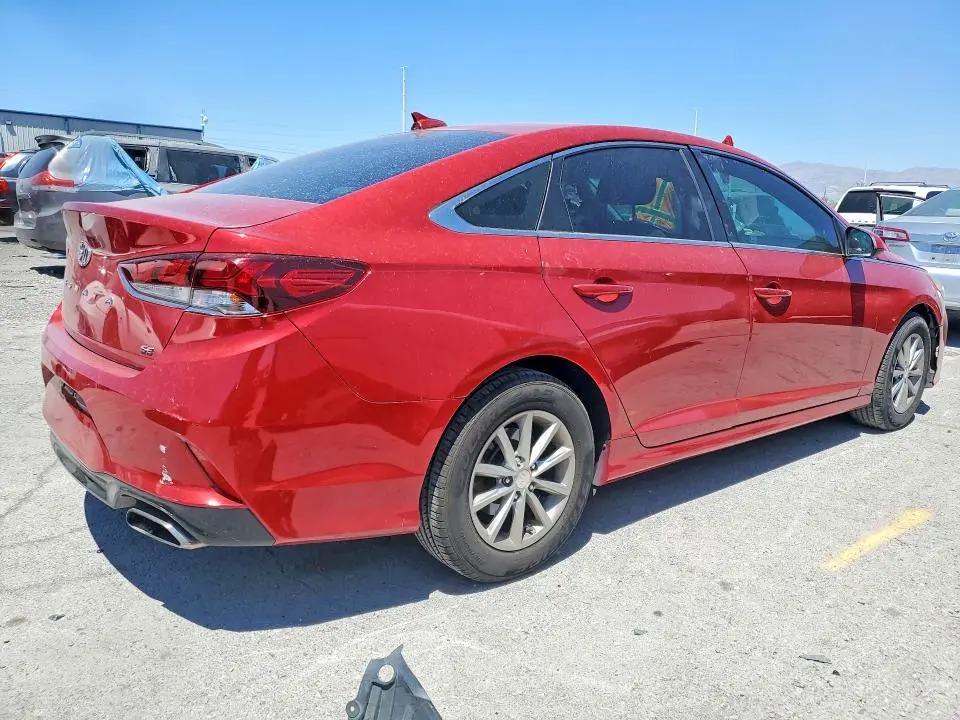 2018 HYUNDAI SONATA SE  
