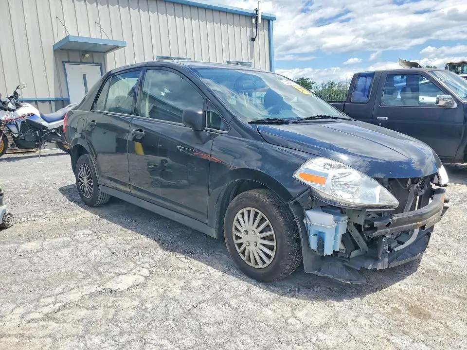 2011 NISSAN VERSA 1.6 BASE  