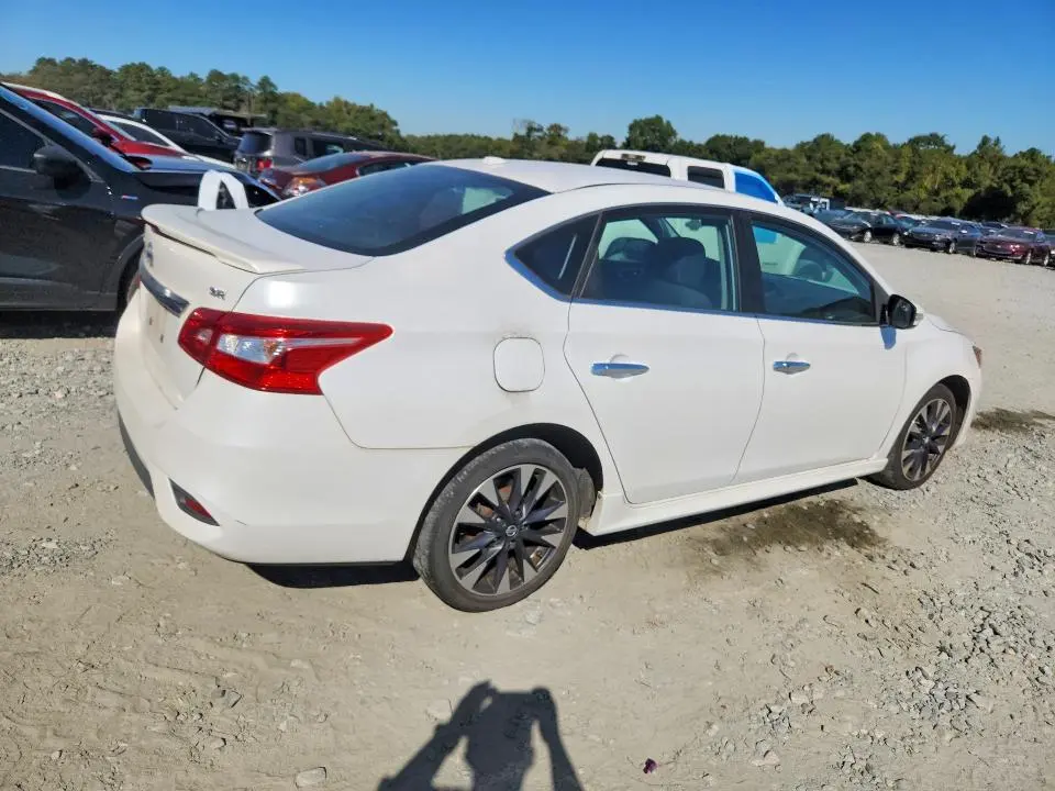 2016 NISSAN SENTRA SR  