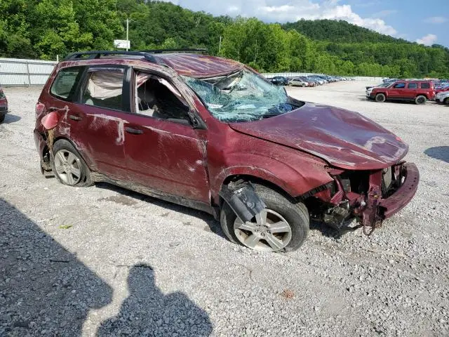 2010 SUBARU FORESTER XS  