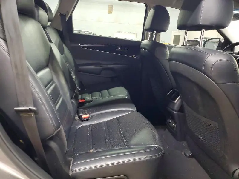 2019 KIA SORENTO EX V6  