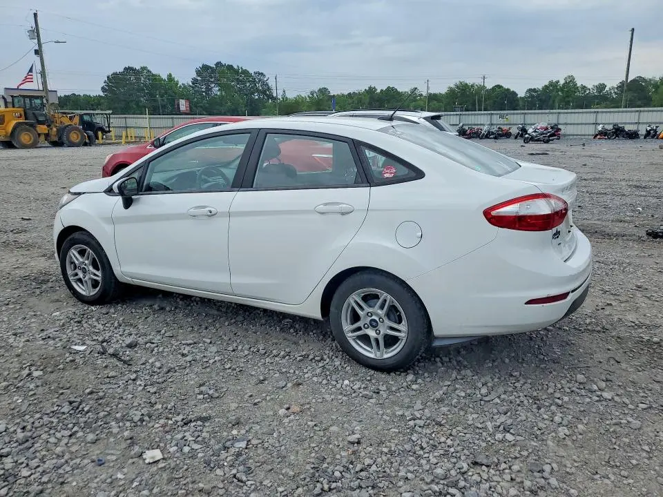 2019 FORD FIESTA SE  