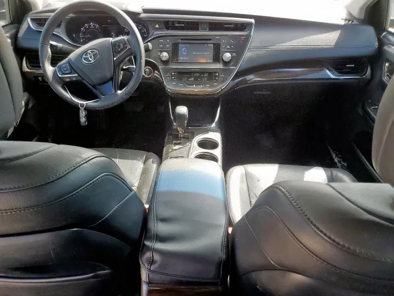 2015 TOYOTA AVALON XLE  