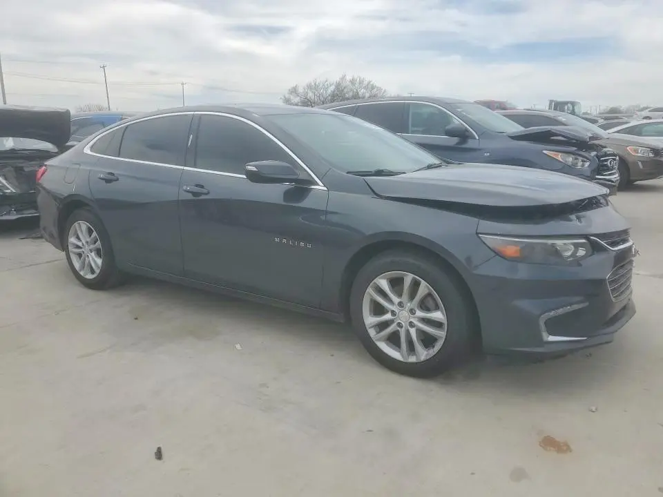 2017 CHEVROLET MALIBU LT  
