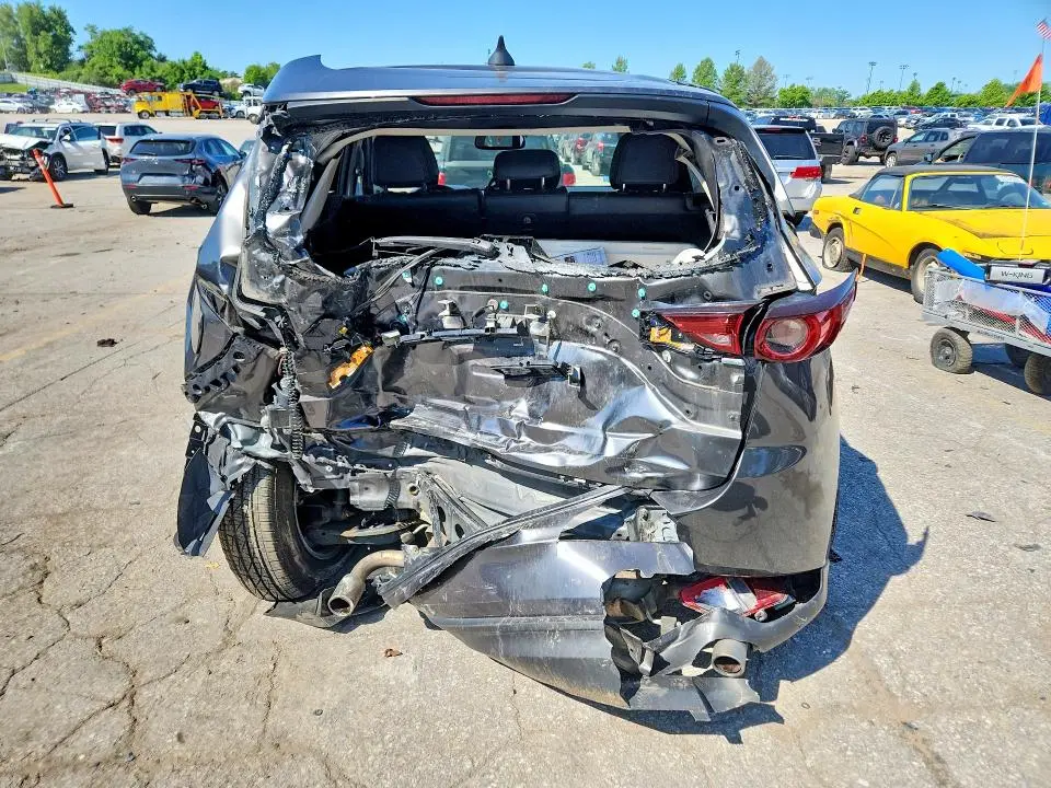 2017 MAZDA CX-5 TOURING  