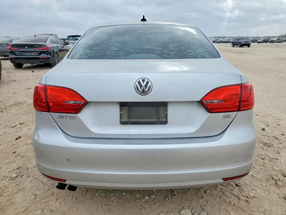 2014 VOLKSWAGEN JETTA   