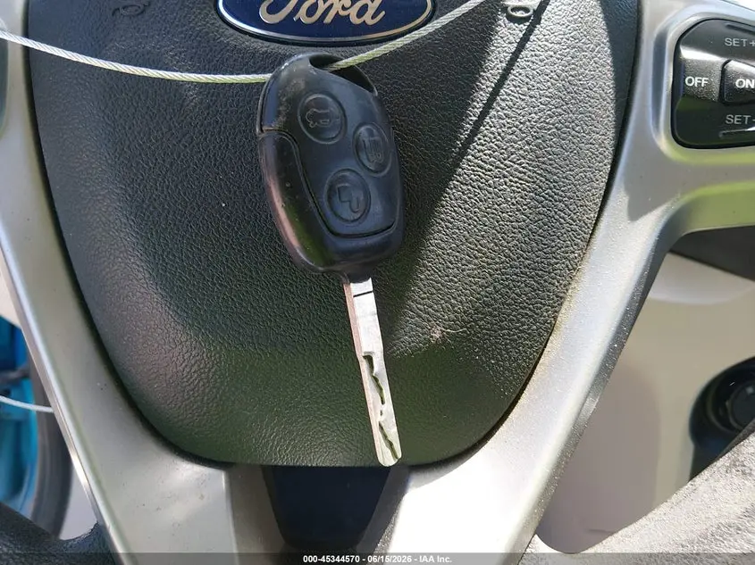 2013 FORD FIESTA SE