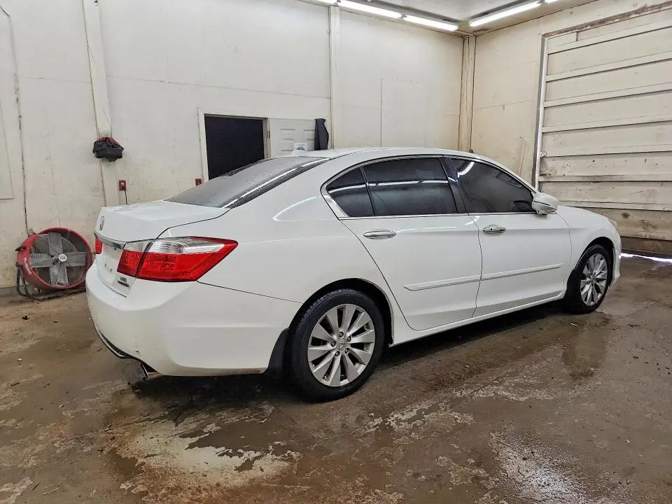 2014 HONDA ACCORD TOURING  