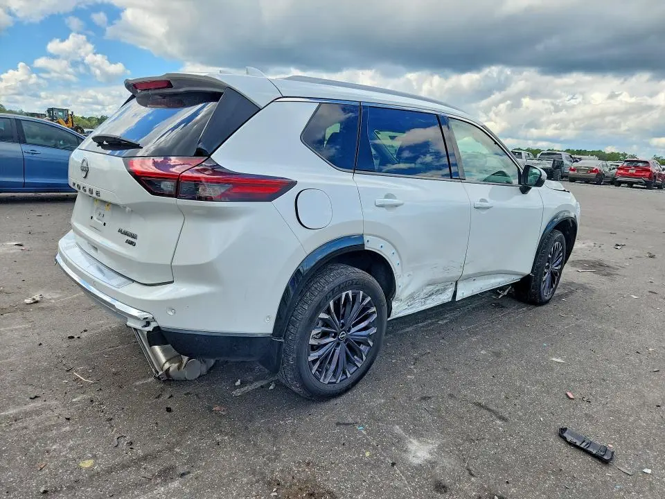 2025 NISSAN ROGUE PLATINUM  