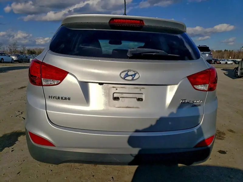 2013 HYUNDAI TUCSON GLS  