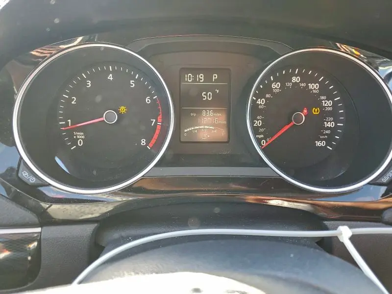 2016 VOLKSWAGEN JETTA SEL  