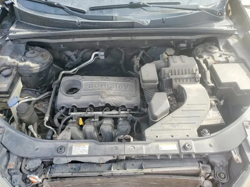 2011 KIA SORENTO LX  