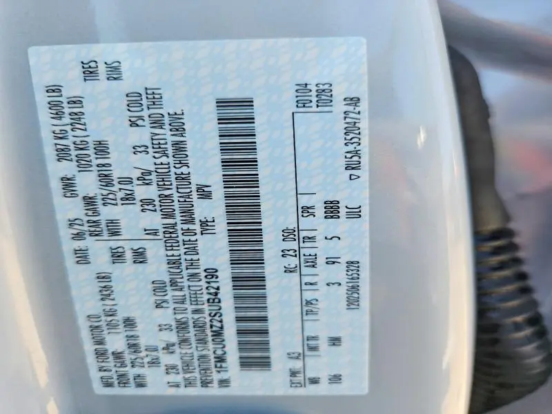 2025 FORD ESCAPE ST LINE  