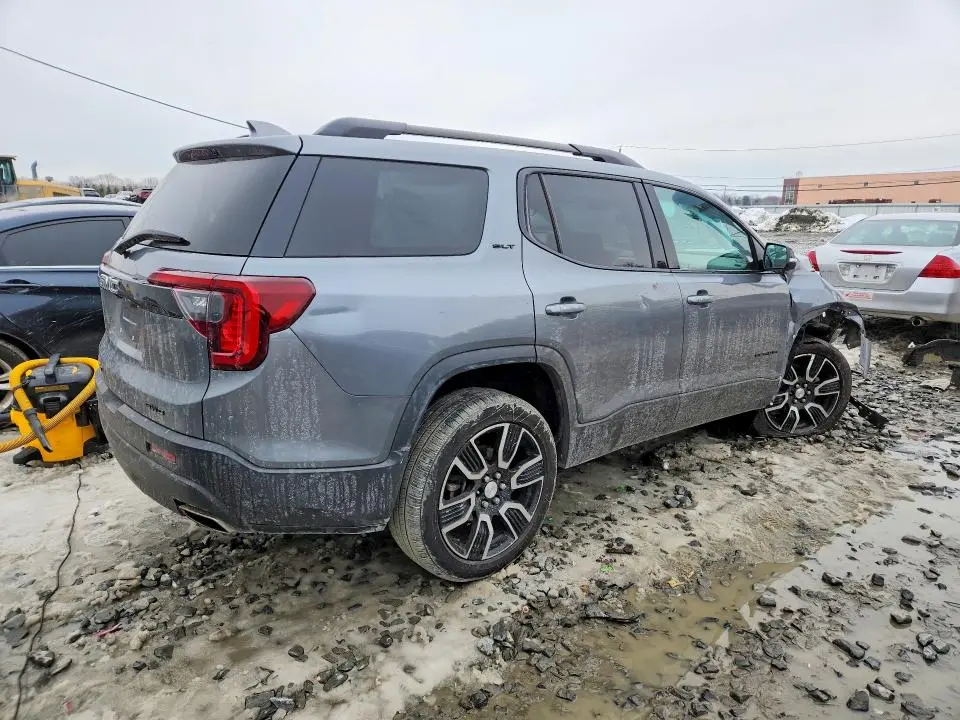 2021 GMC ACADIA SLT  
