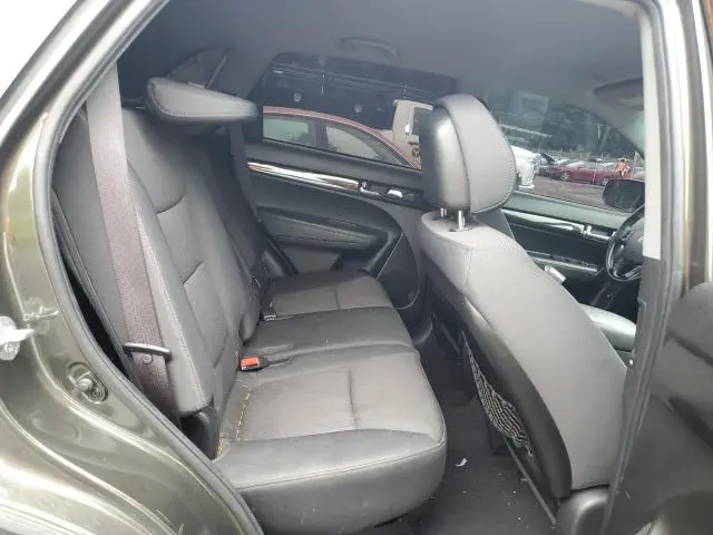 2012 KIA SORENTO BASE  