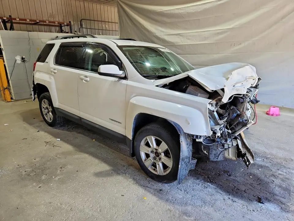 2013 GMC TERRAIN SLE  