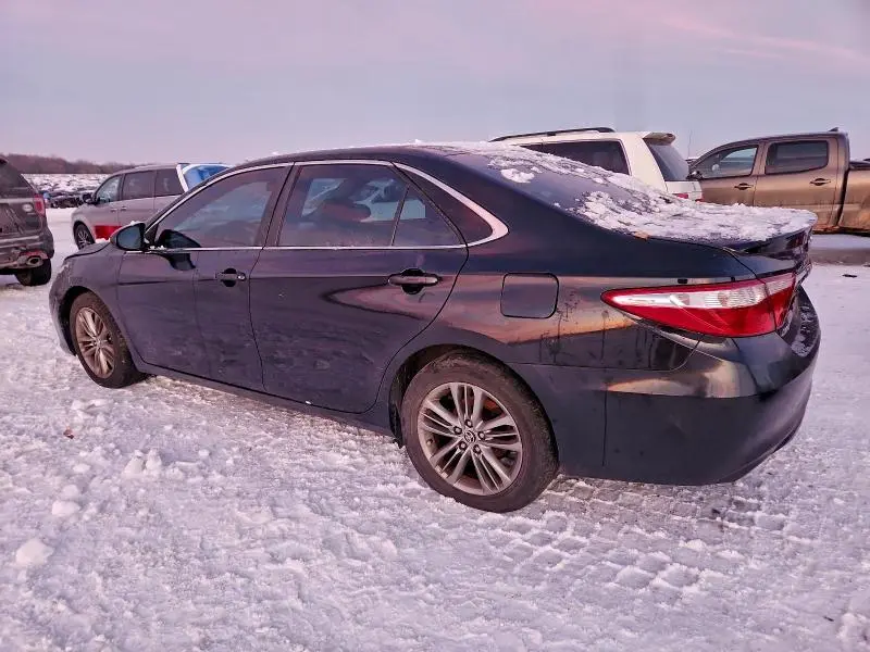 2015 TOYOTA CAMRY LE  