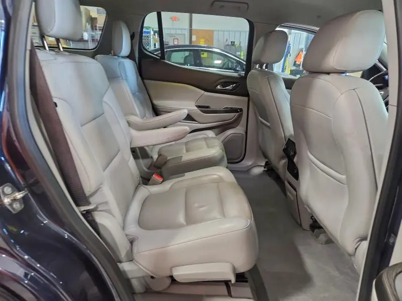 2018 GMC ACADIA SLT-1  