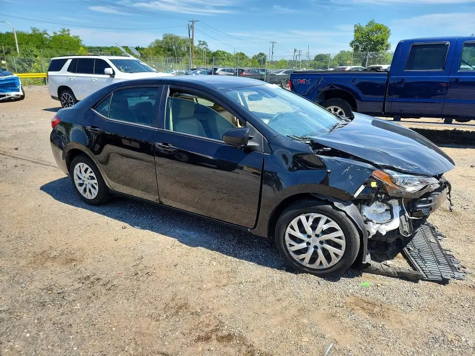 2018 TOYOTA COROLLA LE  