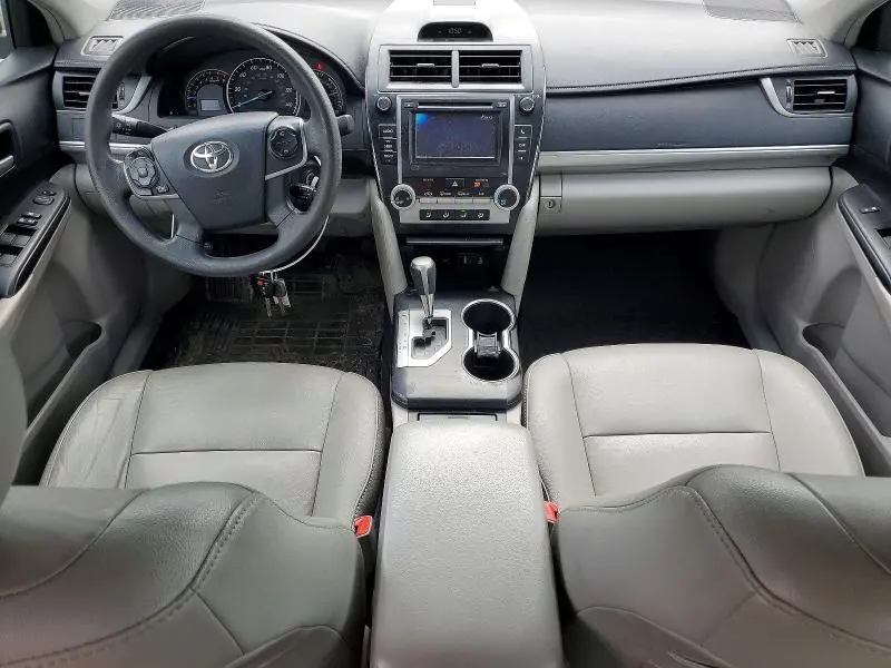 2014 TOYOTA CAMRY LE  