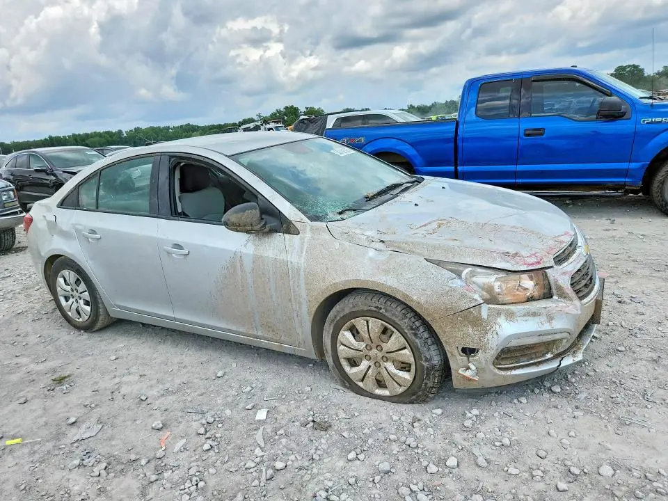 2015 CHEVROLET CRUZE LS  