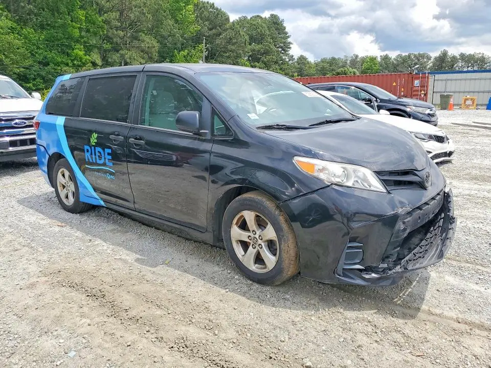 2020 TOYOTA SIENNA L  