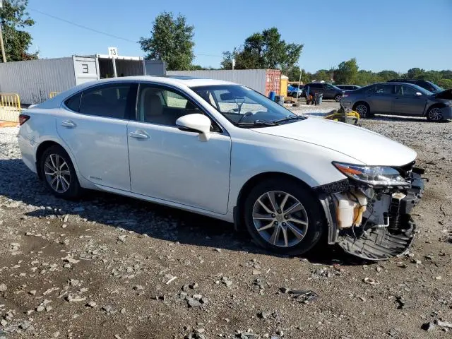 2017 LEXUS ES 300H  