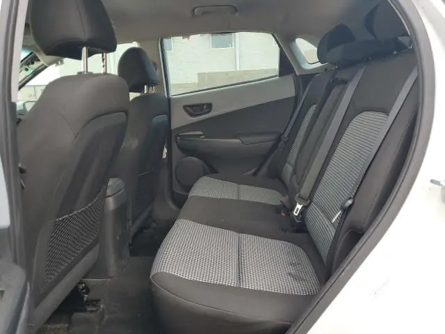 2020 HYUNDAI KONA SE  