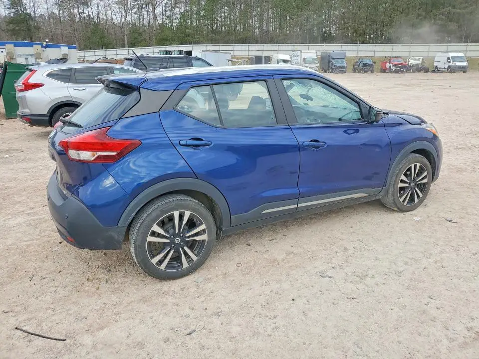 2020 NISSAN KICKS SR  