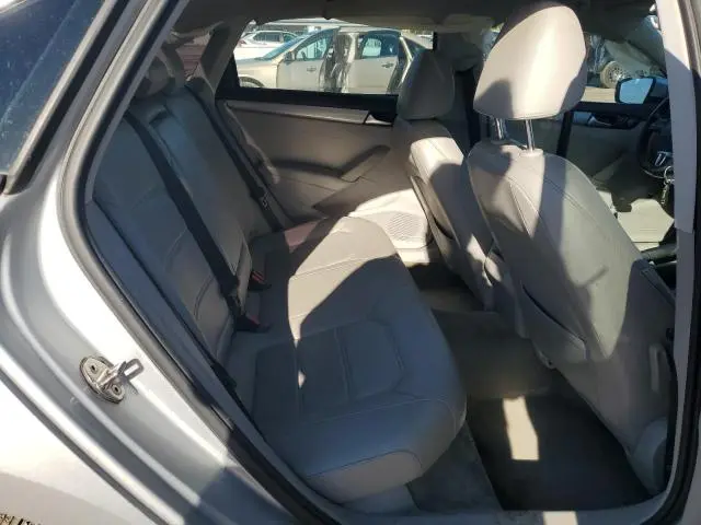 2015 VOLKSWAGEN PASSAT S  