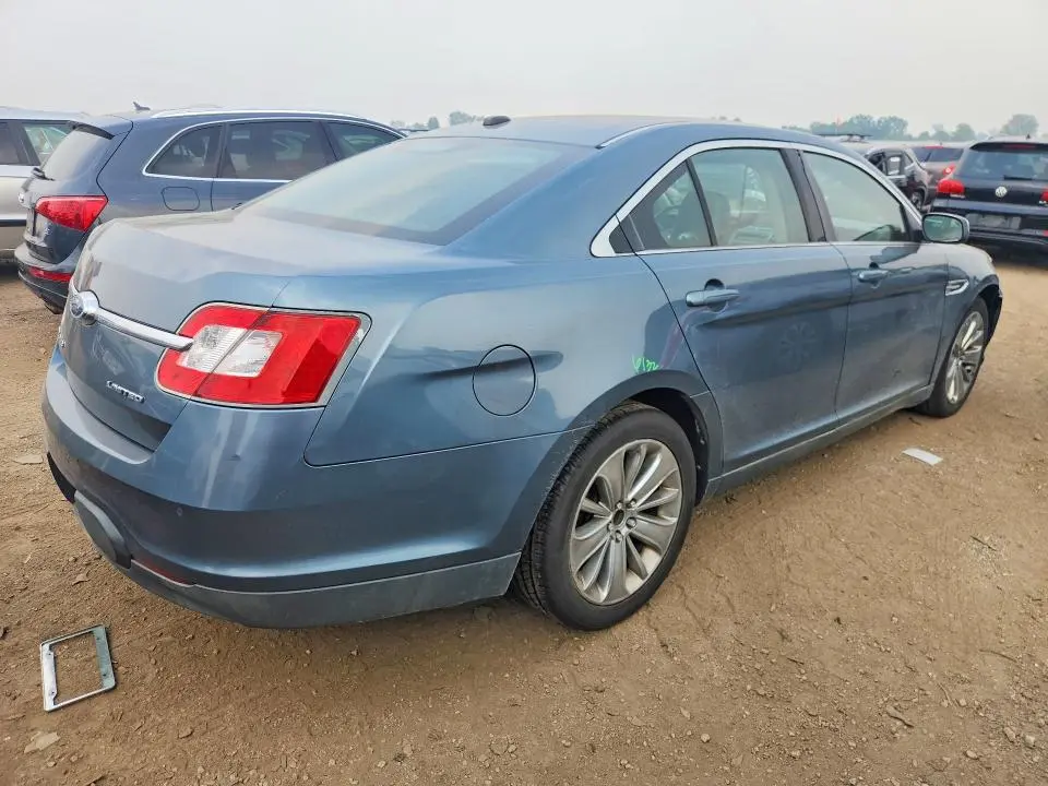 2010 FORD TAURUS LIMITED  