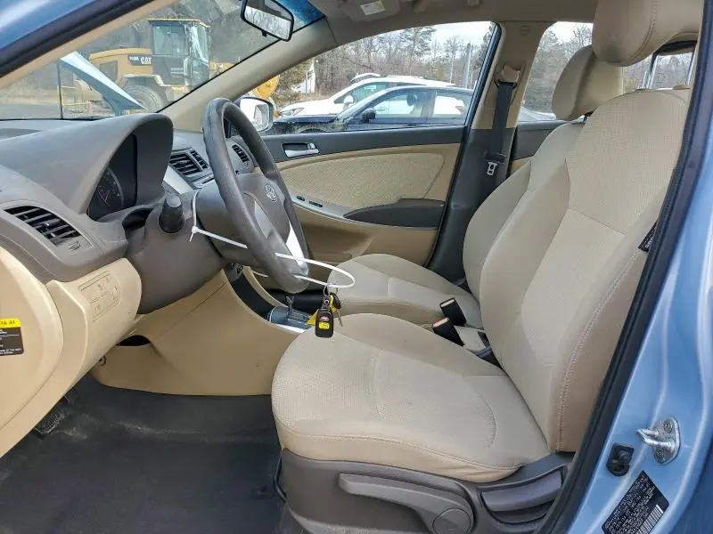 2014 HYUNDAI ACCENT GLS  