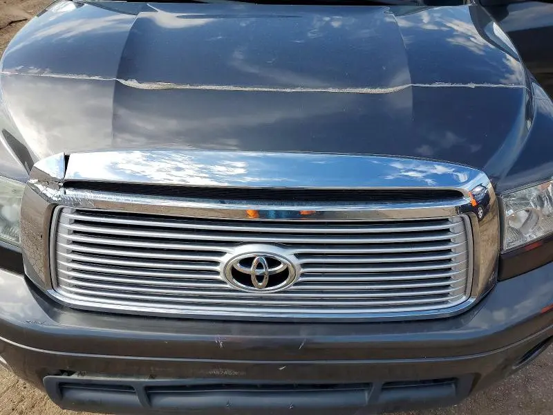 2013 TOYOTA TUNDRA LIMITED  