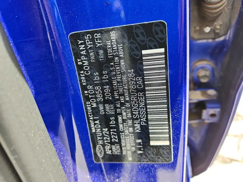 2024 HYUNDAI ELANTRA SEL  
